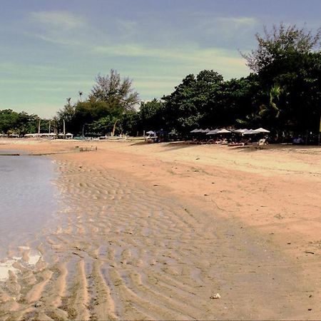 Zen Rooms Sanur Blanjong Sekawaru Buitenkant foto